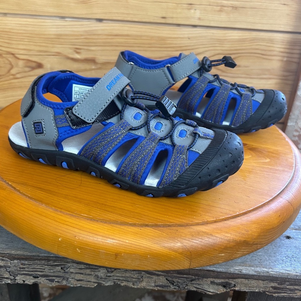 Dream Pairs Kids Blue Grey Athletic Outdoor Closed Toe Sandals Size 3 NEW‎
